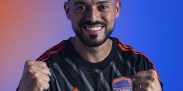 Conozca la evolución salarial de Junior Moreno, de la Academia Puerto Cabello