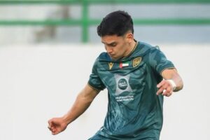 Confira la evolución salarial de Bryant Ortega, del Khorfakkan