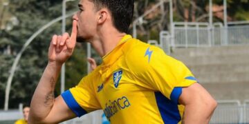 Confira la evolución salarial de Alejandro Cichero Jr, del Frosinone