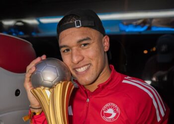 Confira la evolución salarial de Saúl Guarirapa, del Al-Sharjah