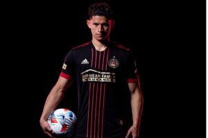 Confira la evolución salarial de Ronald Hernández, del Atlanta United