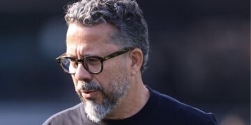 Confira la evolución salarial de Cléber Xavier, auxiliar de la Selección Venezolana